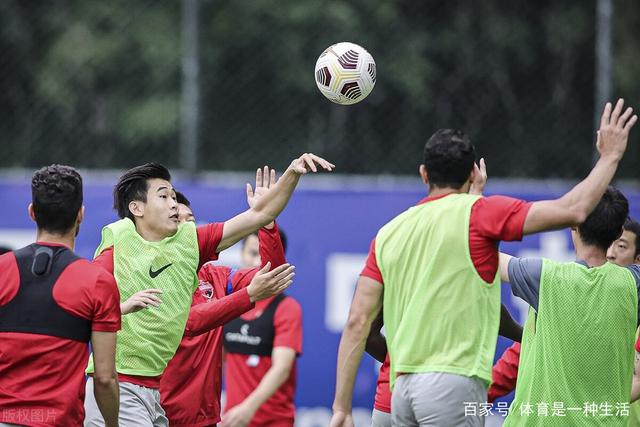 7月10日：德甲球队7月8日扎堆官宣多位中国男足球员转会来俱乐部效力！三人来自鲁能队